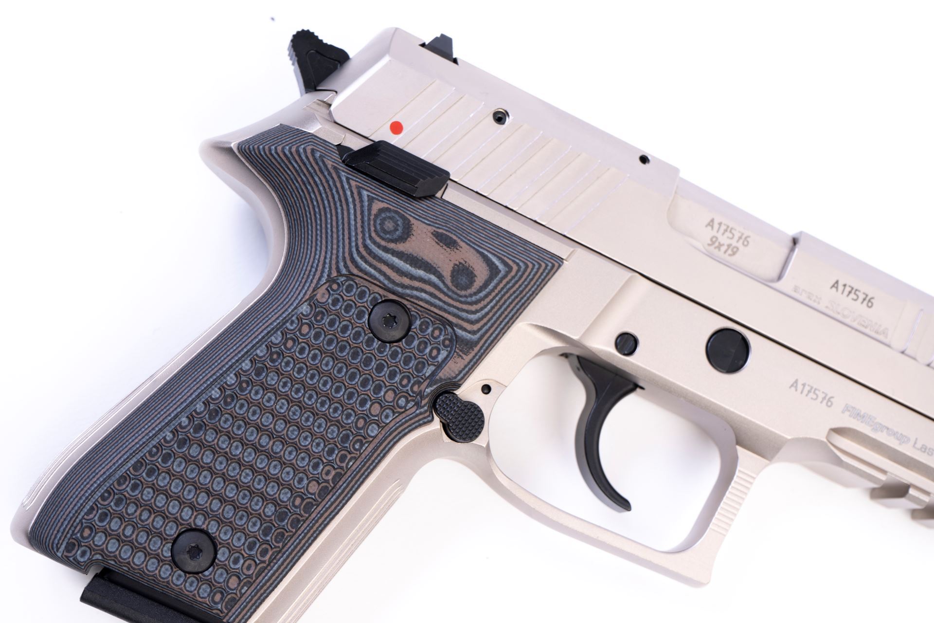 Arex Rex Zero 1CP-06GR1 Silver with Hogue Piranha Black Grey Grips 9mm 15 Round Pistol